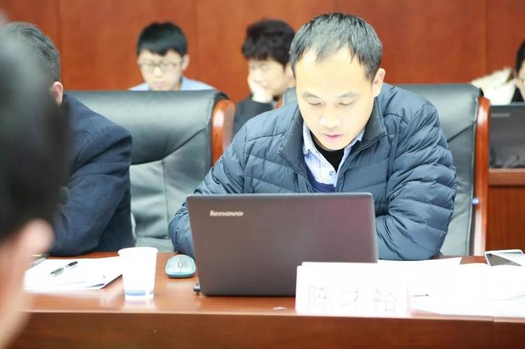 如何通過專業(yè)保安服務(wù)為大型企業(yè)建立安全防線