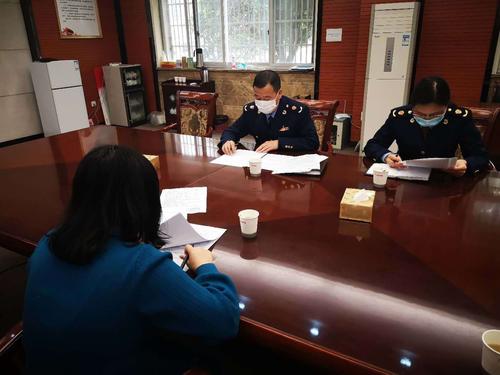 企業(yè)如何通過保安服務(wù)優(yōu)化員工的安全感和幸福感